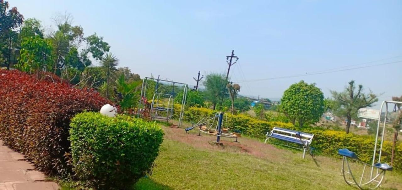 Complimentary Water Park Igatpuri Hotel Kültér fotó