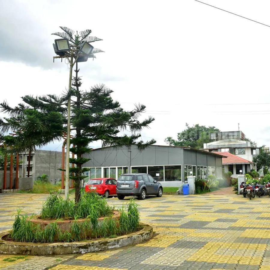 Complimentary Water Park Igatpuri Hotel Kültér fotó
