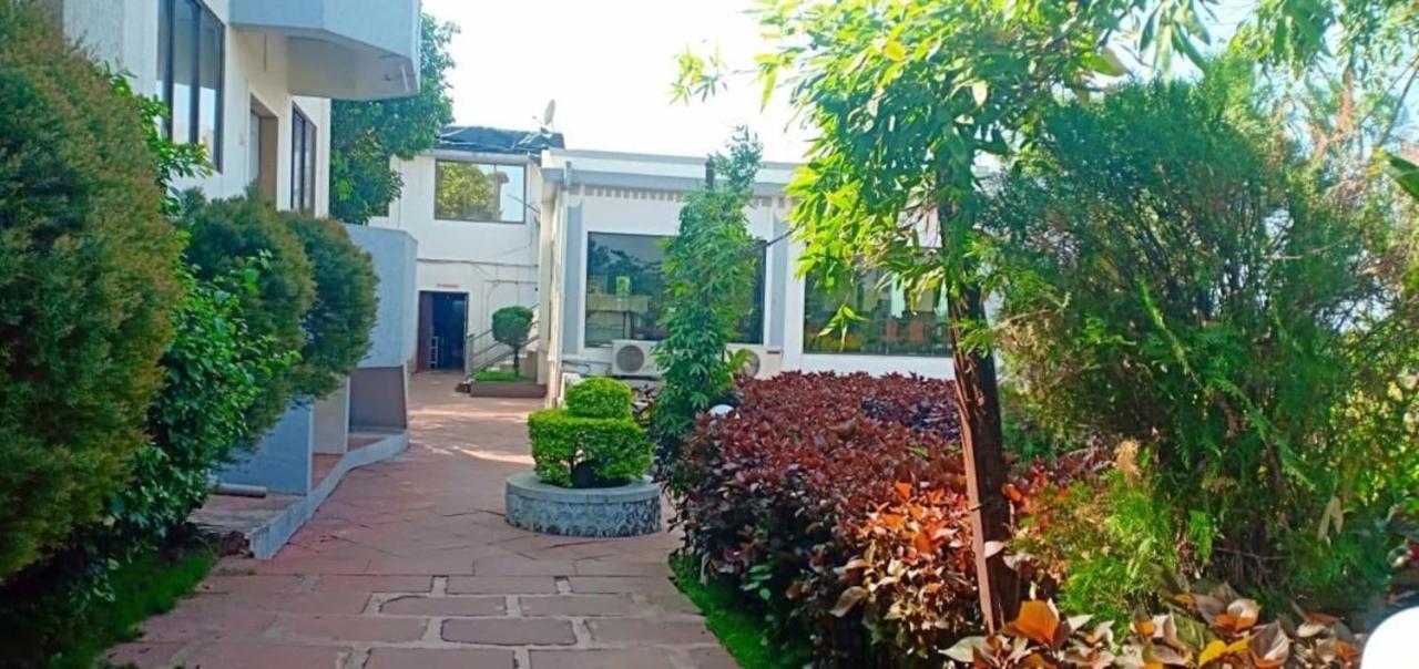 Complimentary Water Park Igatpuri Hotel Kültér fotó